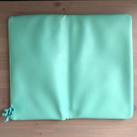 Rachel Pally Reversible Palm Print Turquoise Faux Leather Foldover Clutch - Picture 2 of 9